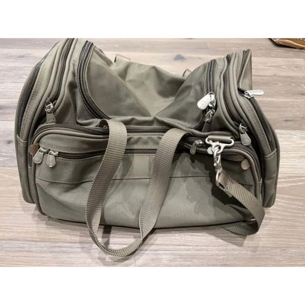 Briggs & Riley Green Expandable Duffel Nylon Bag Carry On Shoulder Strap